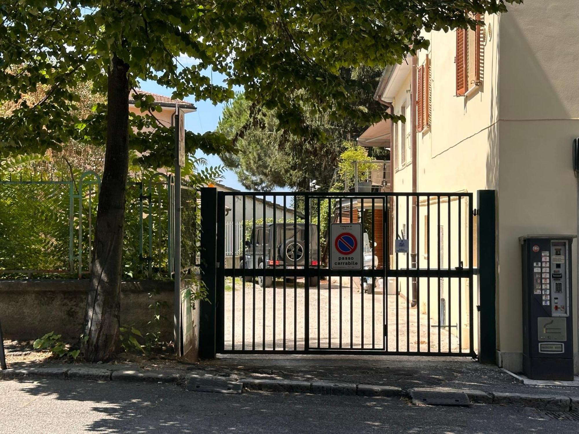 Centralissimo - Nuovo - Parcheggio Privato ペルージャ エクステリア 写真