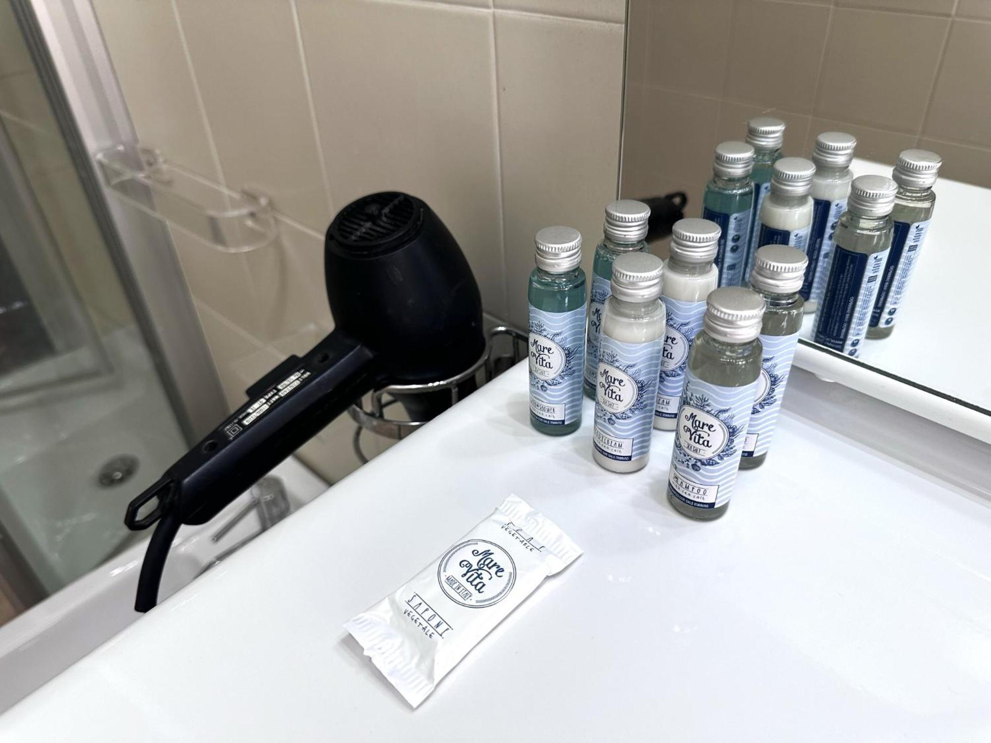 Centralissimo - Nuovo - Parcheggio Privato ペルージャ エクステリア 写真
